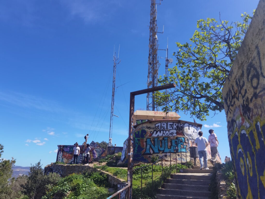 Vista do Bunker del Carmel no Turó de la Rovira